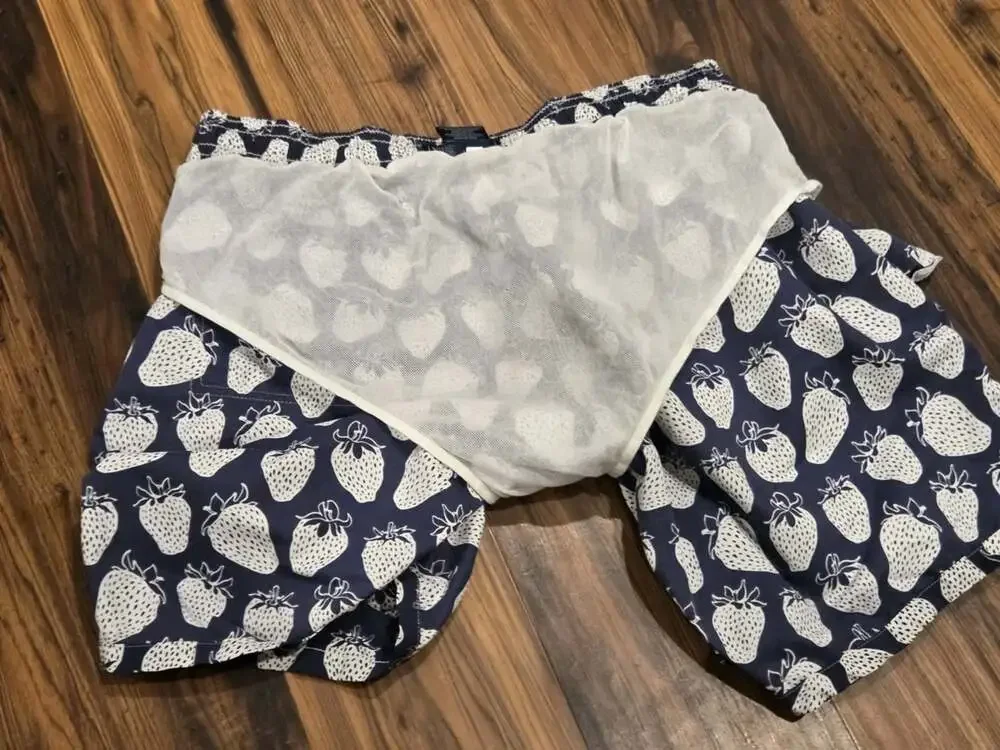 Vilebrequin Men’s Blue Strawberry Print Swim Trunks Shorts Sz XXL All Over Print